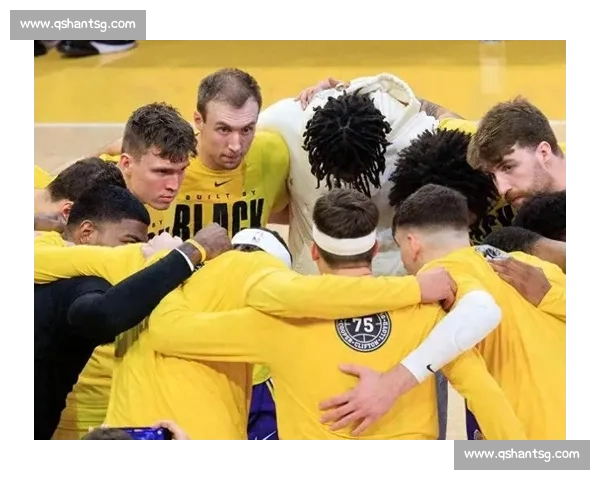 紫金军团鏖战盐湖城湖人爵士季后赛生死对决全纪实之夜精彩